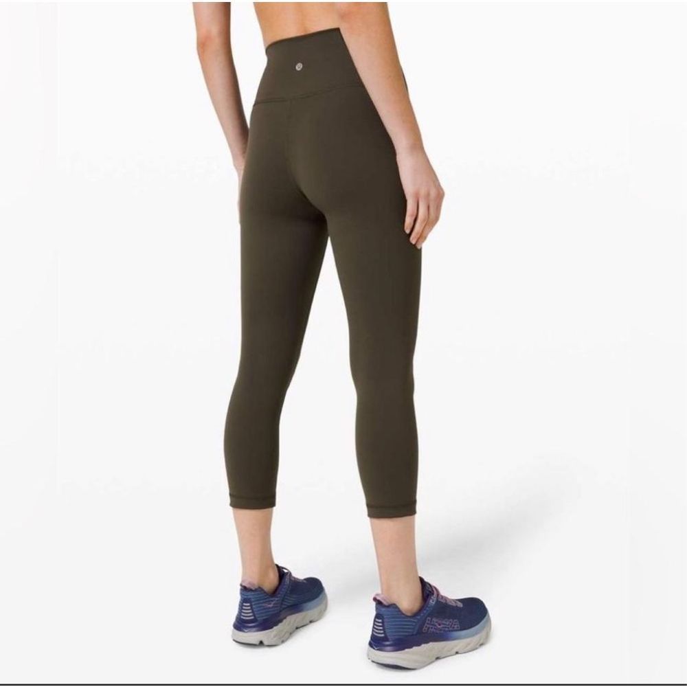 Lululemon Women's Wunder Train High Rise Crop Leggings In Dark Olive Size 16
